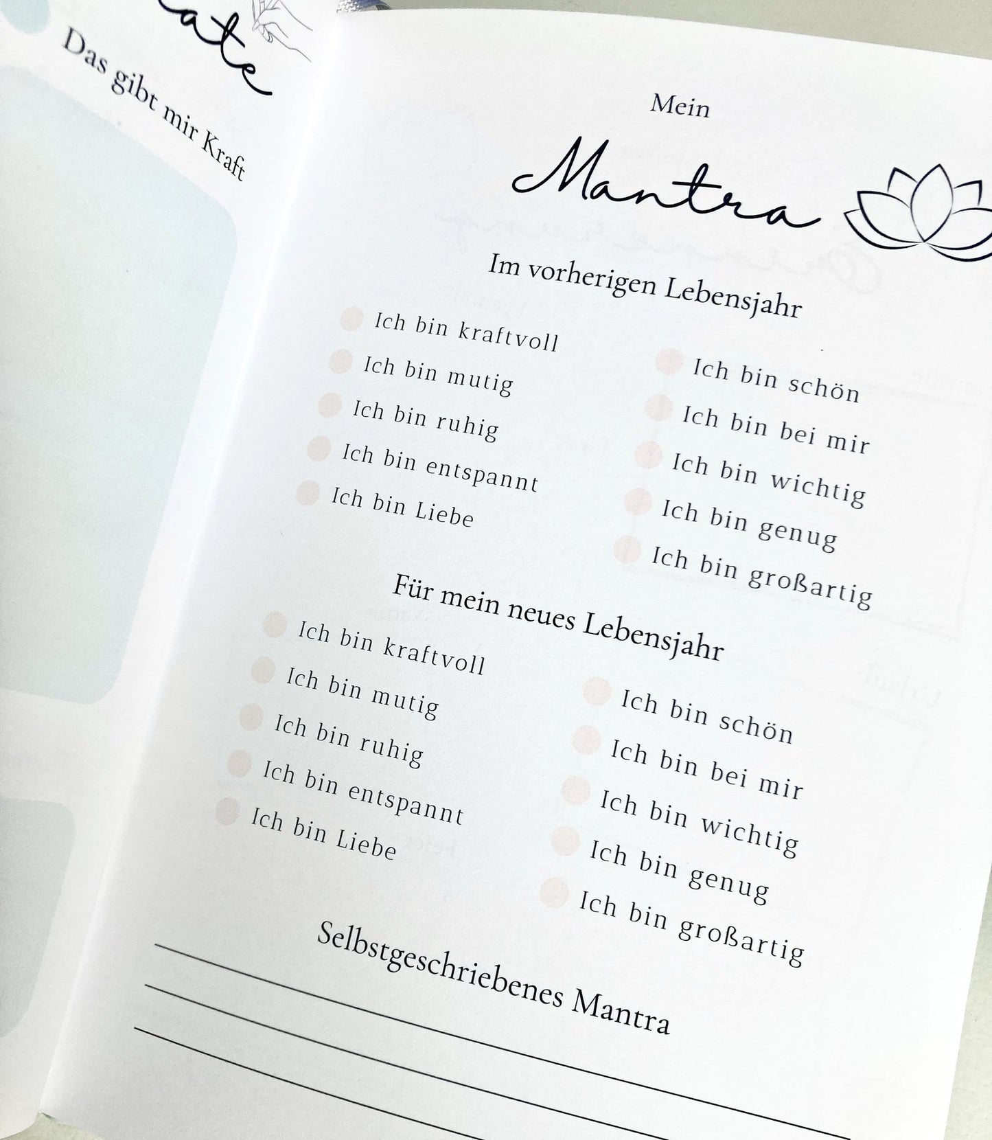Jahresbuch – 5 Jahre Erinnerungen festhalten, A5, klimaneutral gedruckt, Fadenbindung
