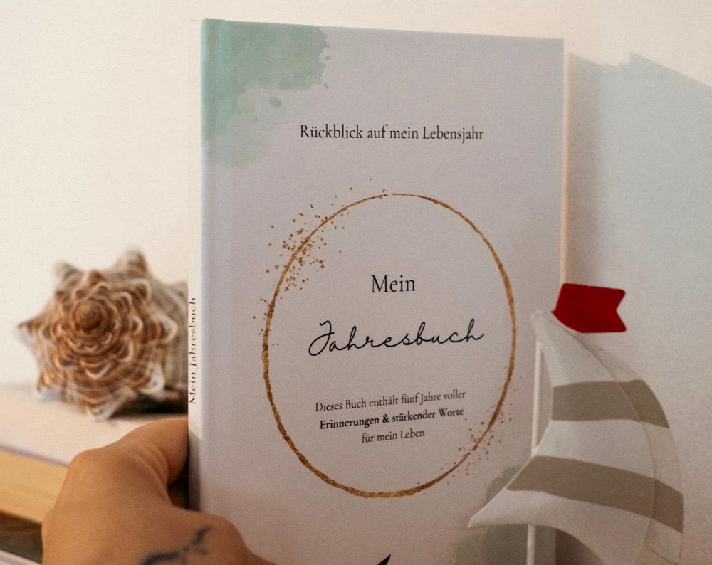 Jahresbuch – 5 Jahre Erinnerungen festhalten, A5, klimaneutral gedruckt, Fadenbindung