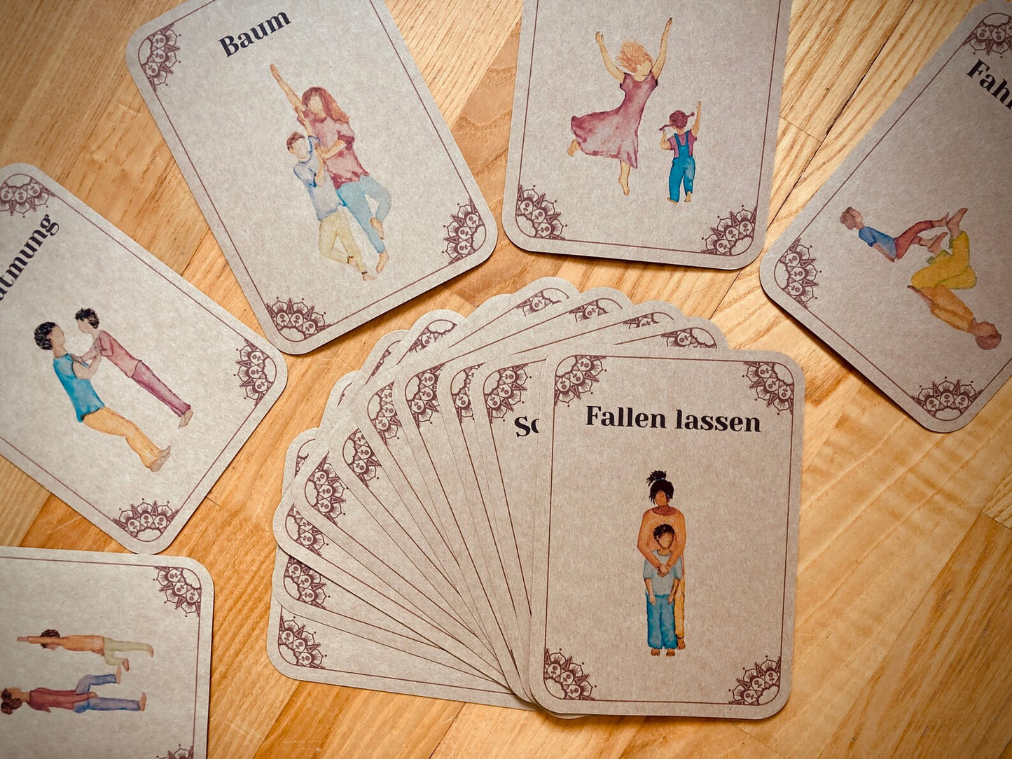 Familienyoga Kartenset – 19 A6 Partner‑Asana Karten (Kinderyoga, Thaiyoga, Bewegungspädagogik)
